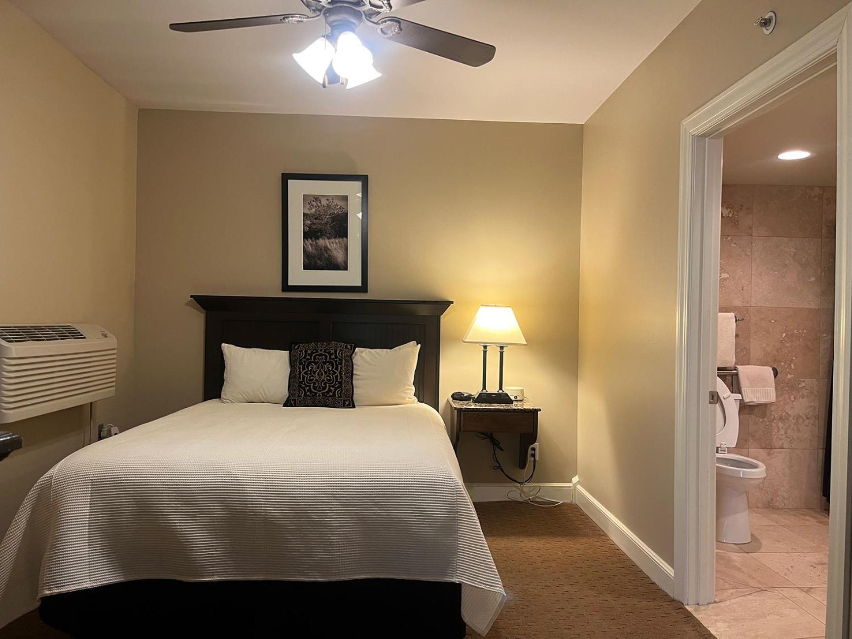 The Eldridge Hotel Lawrence Δωμάτιο φωτογραφία